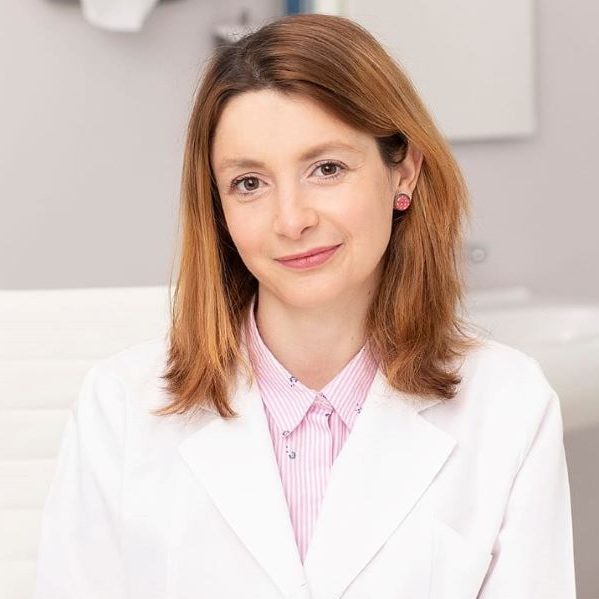 Dr Radi Romina endocrinolog bistrita beclean edocrinologie doctor sanovil policlinica noua